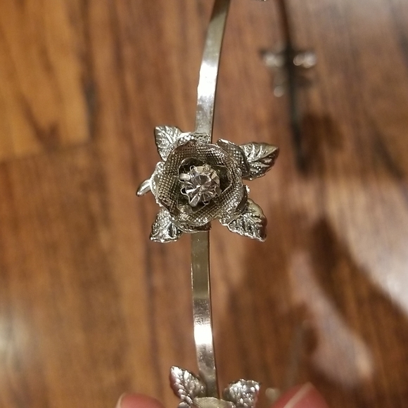 🌹 Rose Headband - Picture 5 of 7